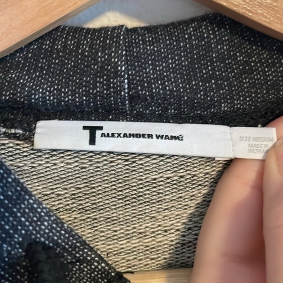T By Alexander‎ Wang Hoodie Sweatshirt Women’s Size Medium Black and White - Picture 6 of 7